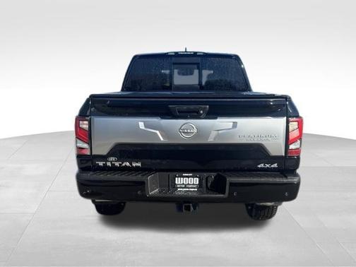 2023 Nissan Titan Platinum Reserve