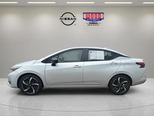 2024 Nissan Versa 1.6 SR