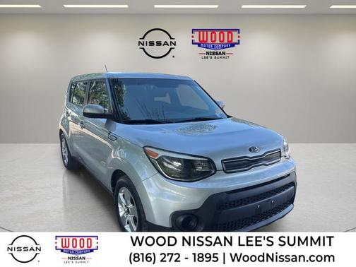 Bright Silver 2017 Kia Soul Base