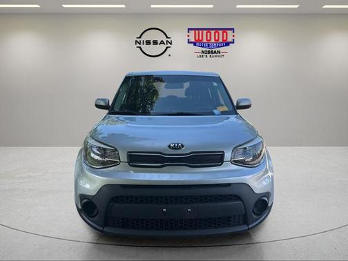 Bright Silver 2017 Kia Soul Base