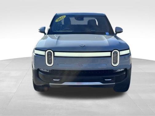 2022 Rivian R1T Launch Edition
