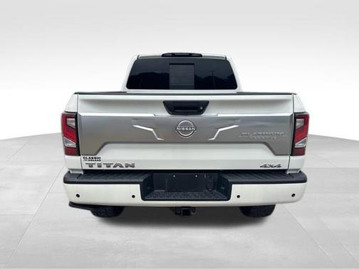 2024 Nissan Titan Platinum Reserve