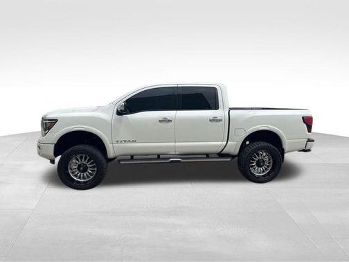 2024 Nissan Titan Platinum Reserve