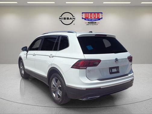 Pure White 2021 Volkswagen Tiguan 2.0T SEL