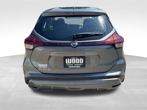 2025 Nissan Kicks Play S
