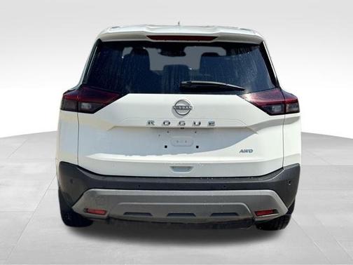 2022 Nissan Rogue S