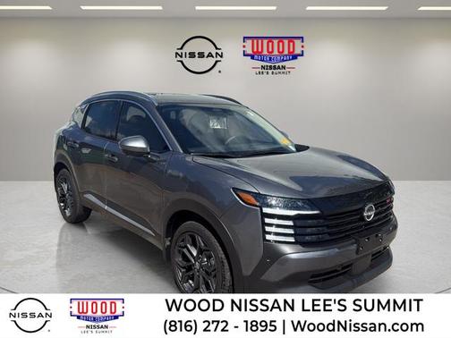 Gun Metallic 2025 Nissan Kicks SR