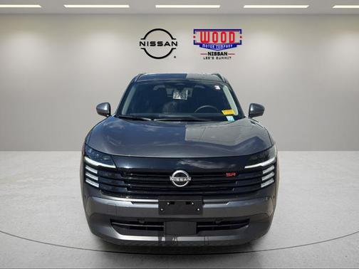 Gun Metallic 2025 Nissan Kicks SR