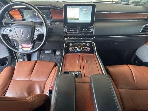 2020 Lincoln Navigator L Reserve