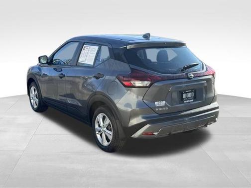 2025 Nissan Kicks Play S