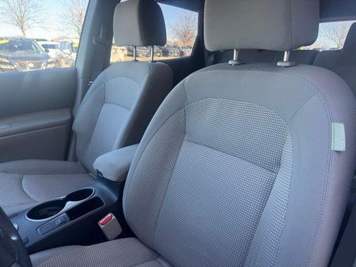 2013 Nissan Rogue SV