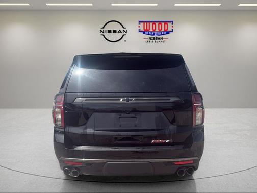 Black 2022 Chevrolet Suburban RST