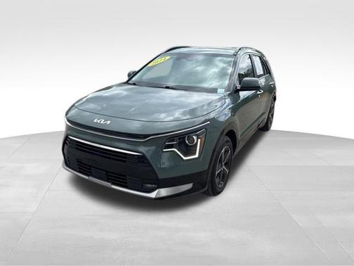 2024 Kia Niro SX