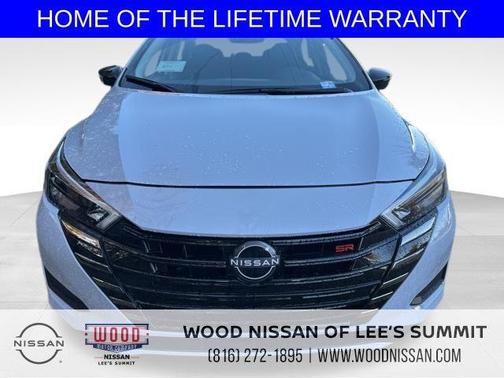 2025 Nissan Versa 1.6 SR