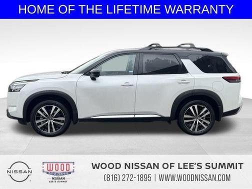 2025 Nissan Pathfinder Platinum