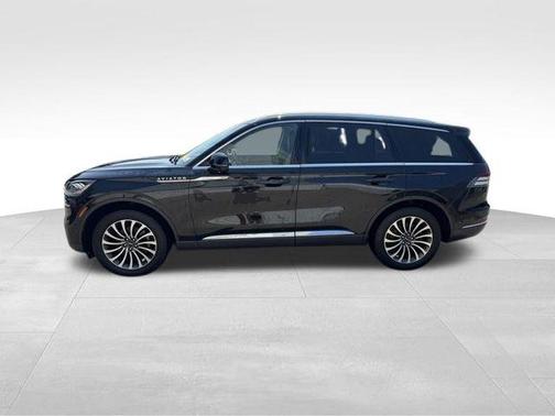 2022 Lincoln Aviator Reserve AWD