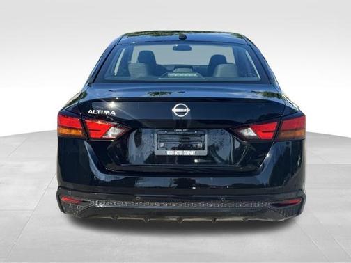 2025 Nissan Altima S