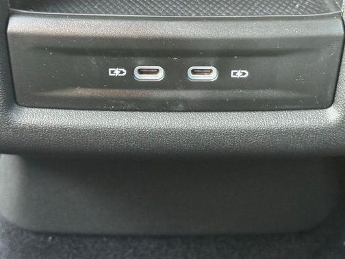 2025 Volkswagen ID.4 Pro