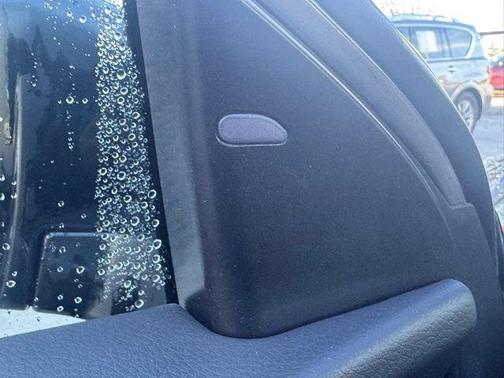 2022 Nissan Rogue Sport S