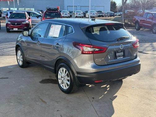 2022 Nissan Rogue Sport S