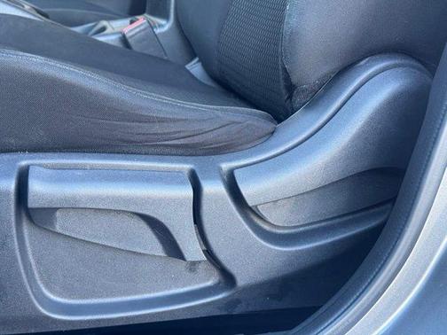 2022 Nissan Rogue Sport S