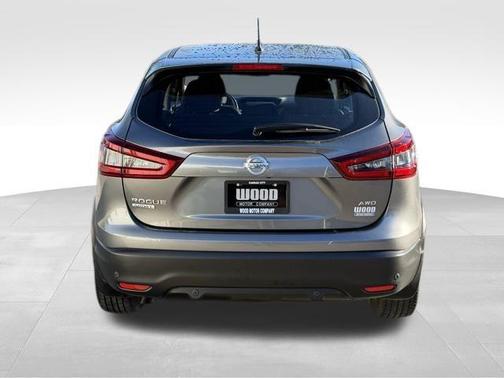 2022 Nissan Rogue Sport S