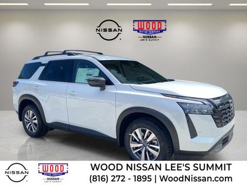 Everest White P 2026 Nissan Pathfinder SL