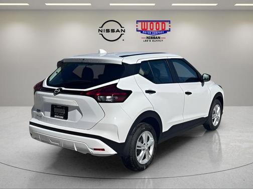 2025 Nissan Kicks Play S