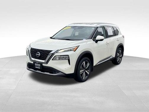2022 Nissan Rogue SL