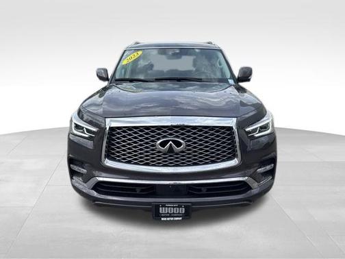 2023 INFINITI QX80 Luxe