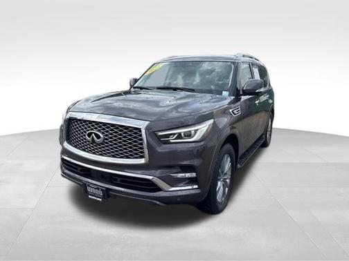 2023 INFINITI QX80 Luxe