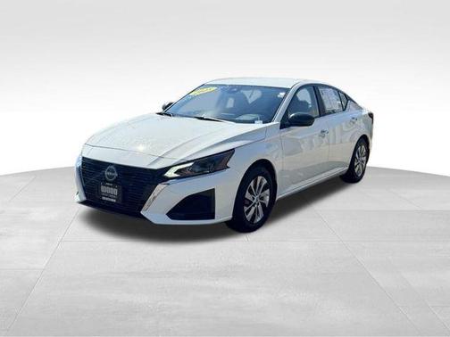 2025 Nissan Altima S