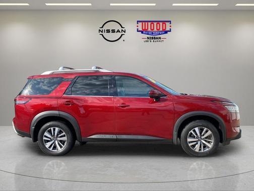 Scarlet Ember 2023 Nissan Pathfinder SL
