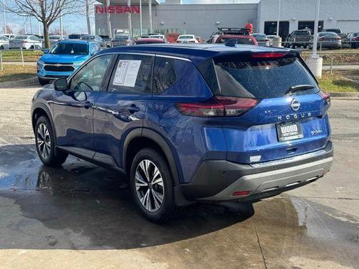 2022 Nissan Rogue SV