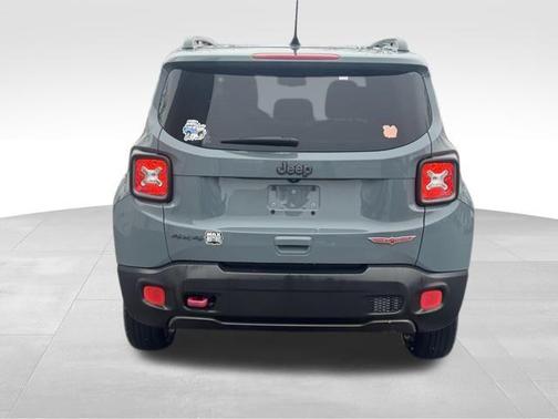 2018 Jeep Renegade Trailhawk