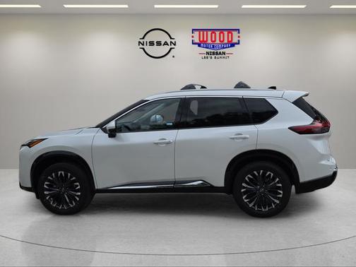 Everest White P 2026 Nissan Rogue Platinum