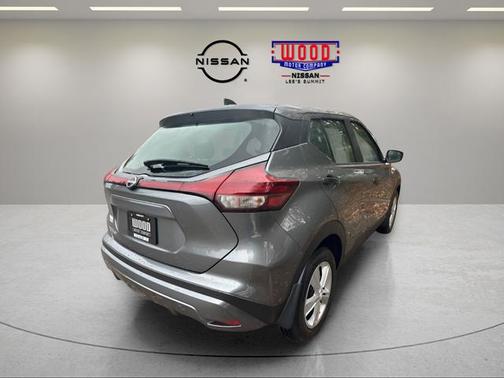 2025 Nissan Kicks Play S