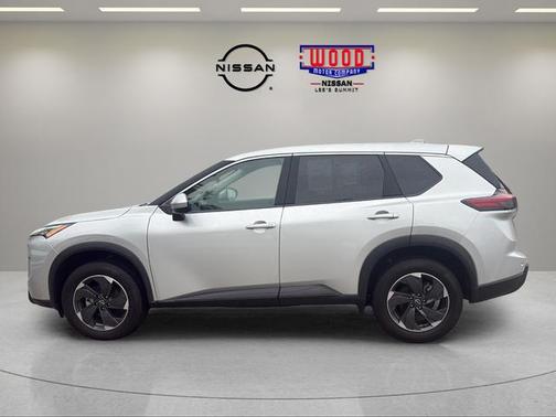 Brilliant Silver Metallic 2025 Nissan Rogue SV