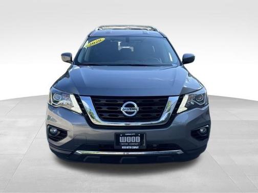 2020 Nissan Pathfinder SV