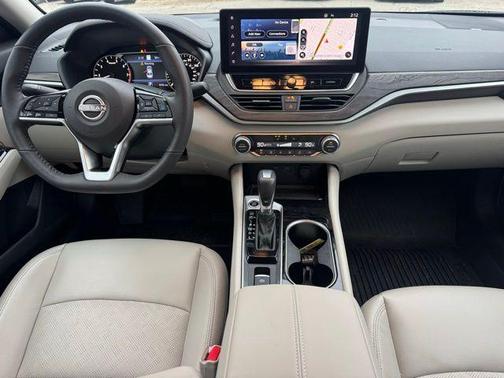 2024 Nissan Altima 2.5 SL