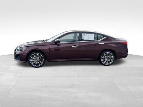 2024 Nissan Altima 2.5 SL