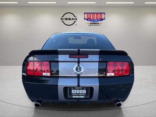 Ebony Clearcoat 2007 Ford Shelby GT500 Base