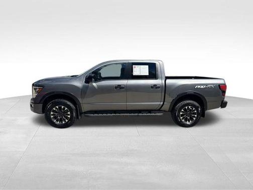 2024 Nissan Titan PRO-4X