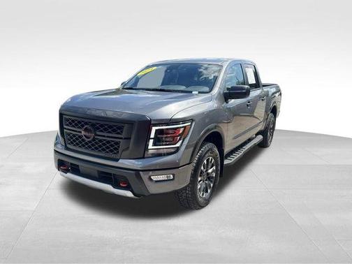 2024 Nissan Titan PRO-4X