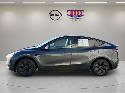 2025 Tesla Model Y Long Range