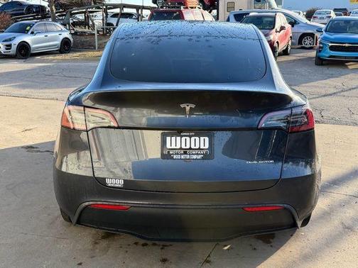 2025 Tesla Model Y Long Range