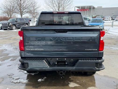 2021 Chevrolet Silverado 1500 Custom