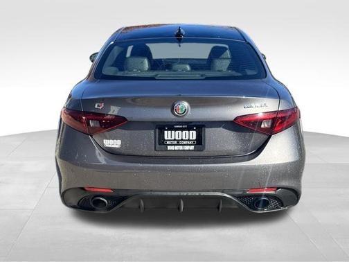 2023 Alfa Romeo Giulia Veloce