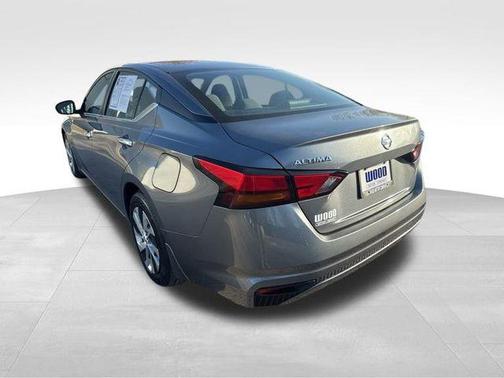 2022 Nissan Altima 2.5 S