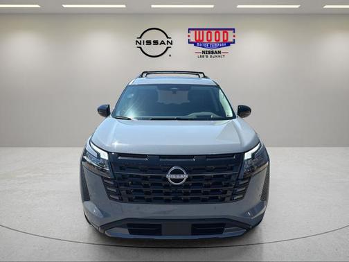 Boulder Gray Metallic 2026 Nissan Pathfinder Platinum